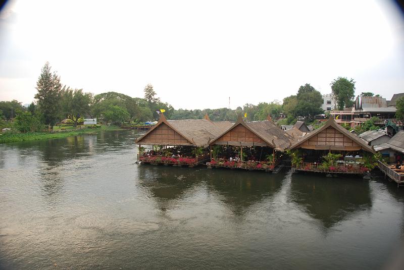 DSC_0546.JPG - Floating Restaurant near the Bridge over the River Kwai.