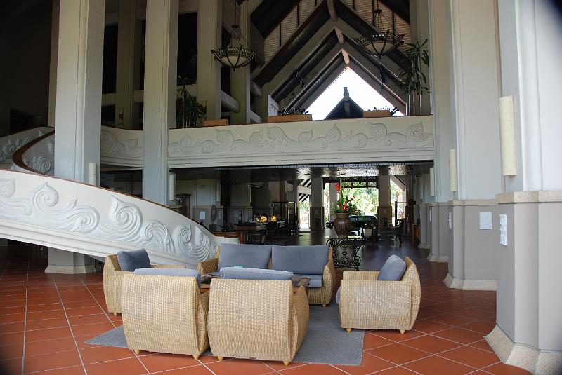 DSC_1005.JPG - Mission Hills Resort. Lobby.