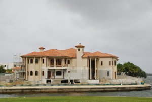 Villa in aanbouw.