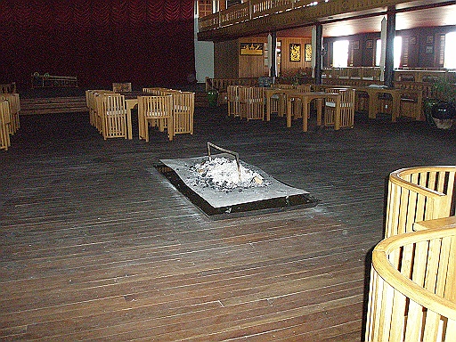 P1160154.JPG - This is another kind of central heating !