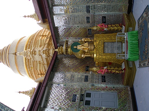 P1090182.JPG - Sutaungpyei Pagoda.