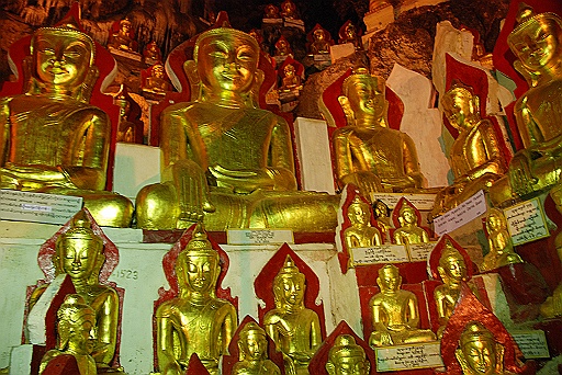 DSC_0514.JPG - Pindaya Caves.