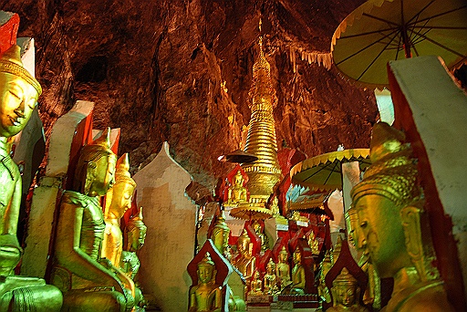DSC_0546.JPG - Pindaya Caves.