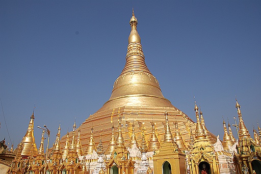 DSC_0026.JPG - Shwedagon Pagoda on Singuttara Hill