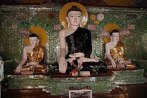 DSC_0040.JPG - Shwedagon Pagoda.