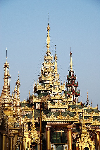 DSC_0060.JPG - Shwedagon Pagoda .